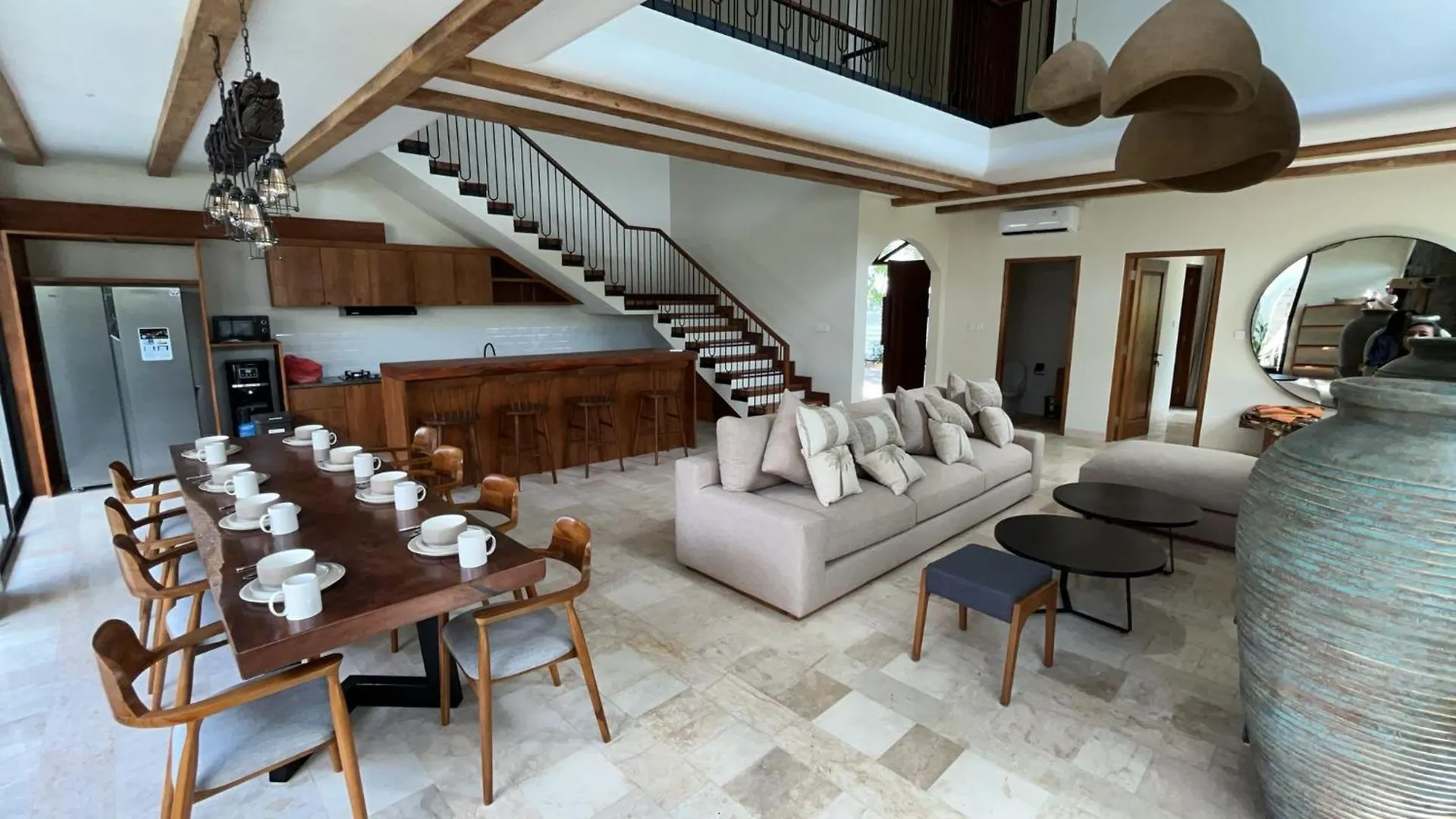 Brand New Spacious 4Br Villa Kuta Lombok 0*,