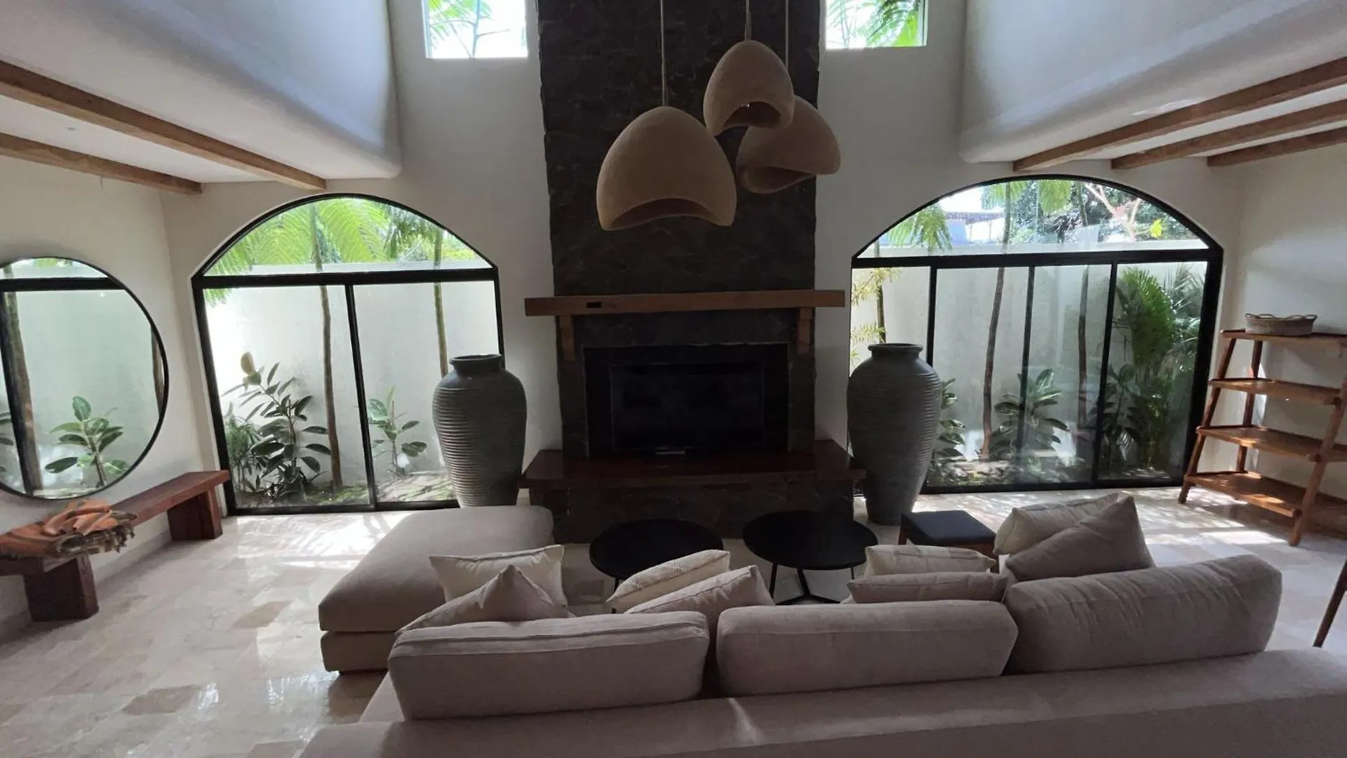 Brand New Spacious 4Br Villa Kuta Lombok