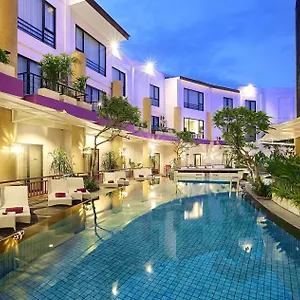 4* Otel Kuta Park