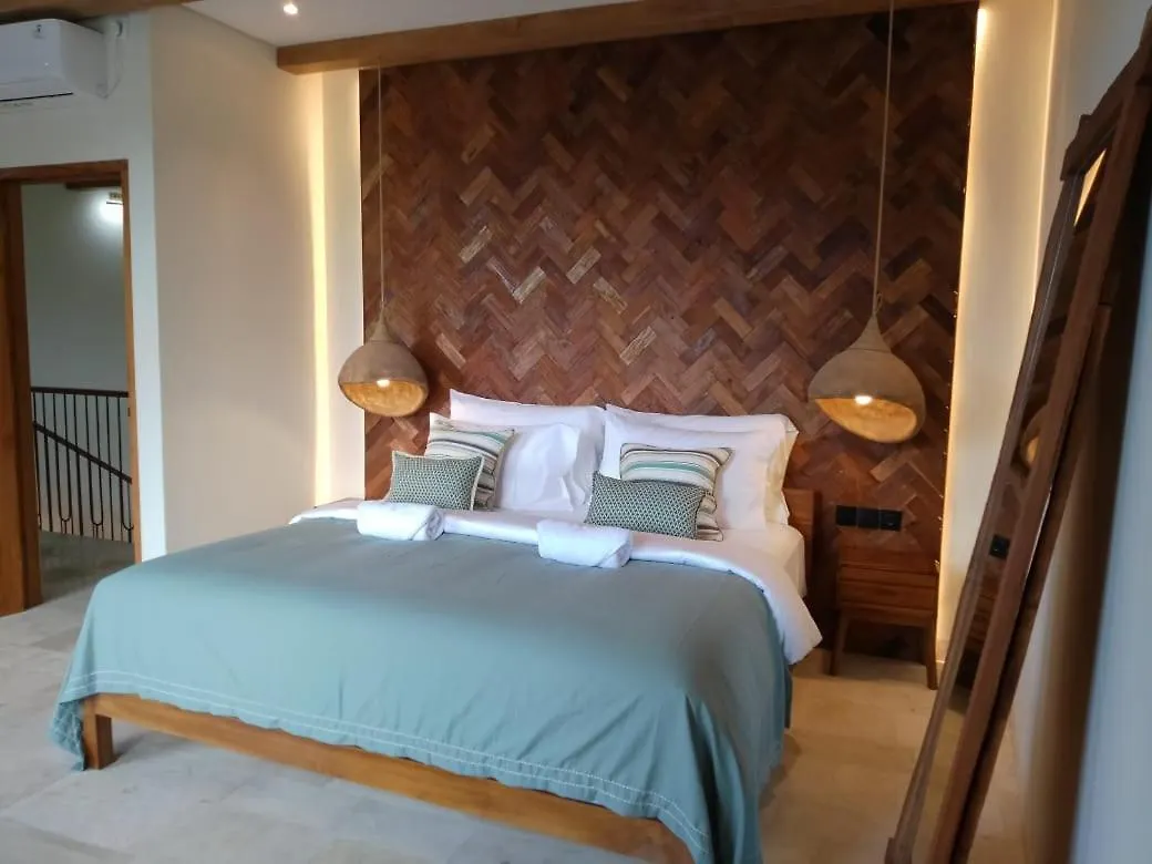 Brand New Spacious 4Br Villa Kuta