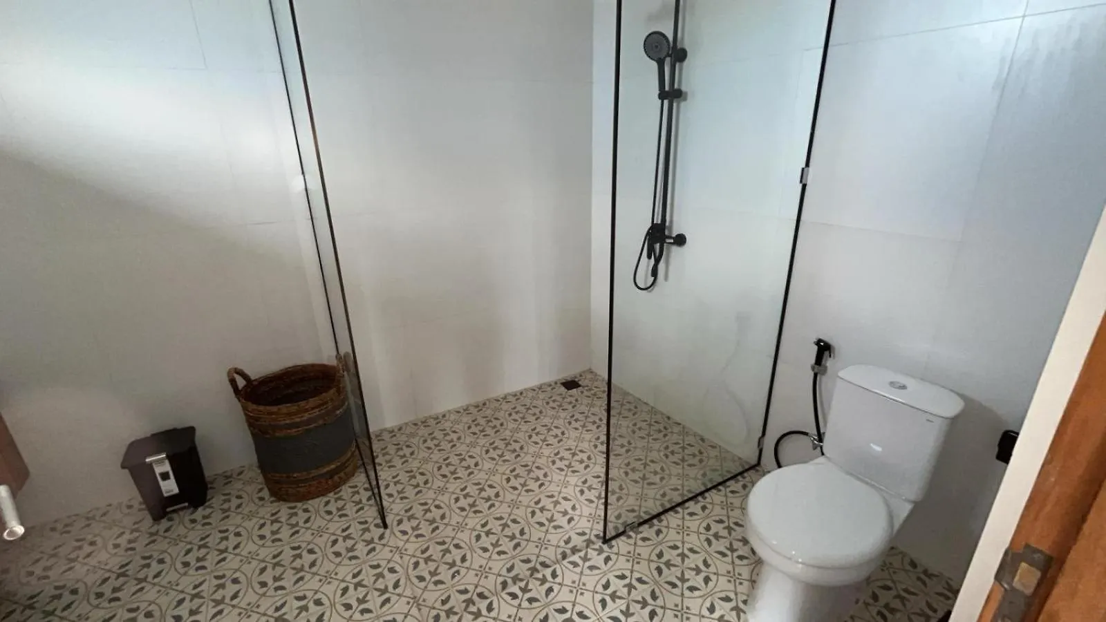 Brand New Spacious 4Br Villa Kuta