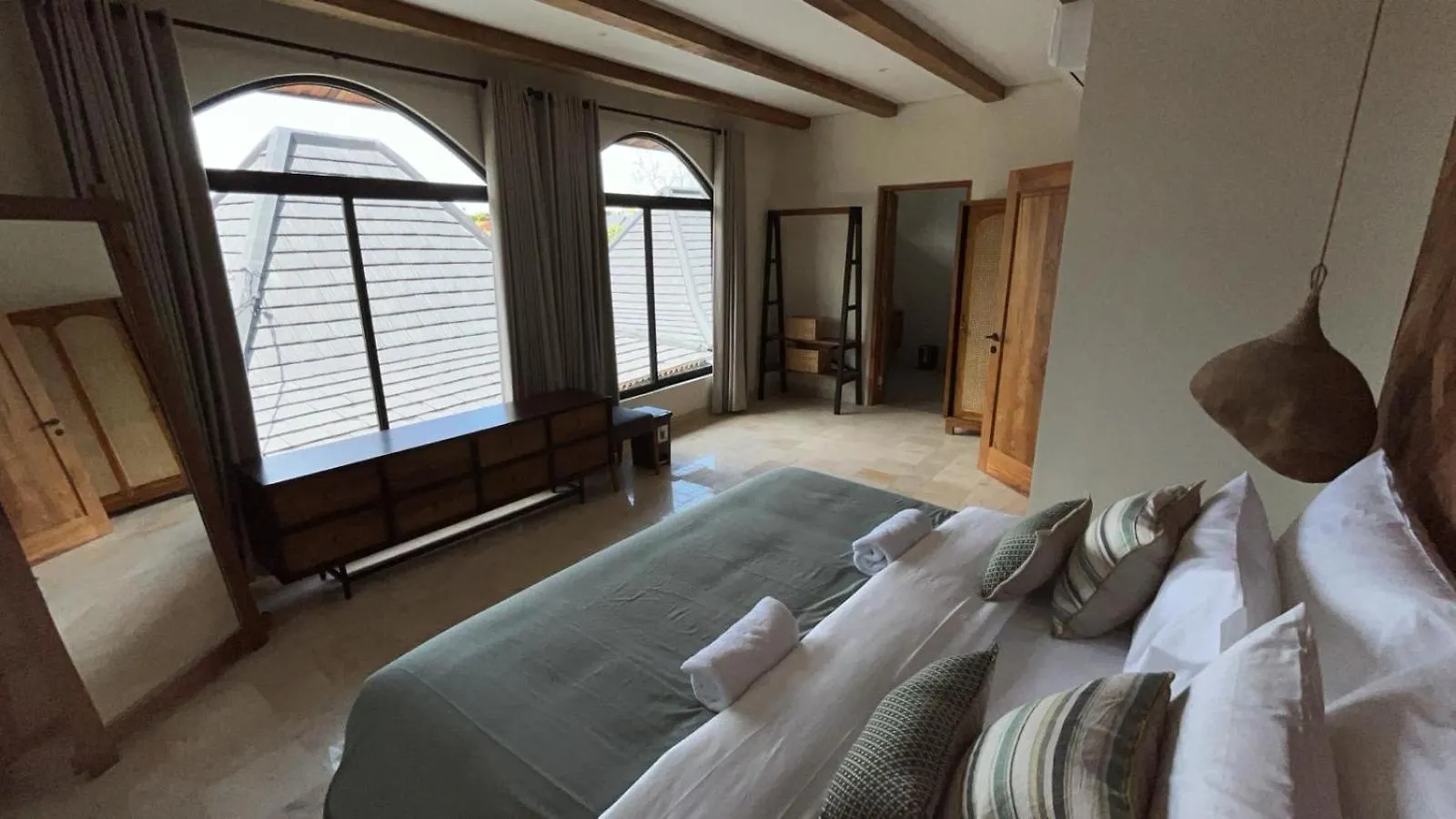 Brand New Spacious 4Br Villa Kuta  Kuta (Bali)