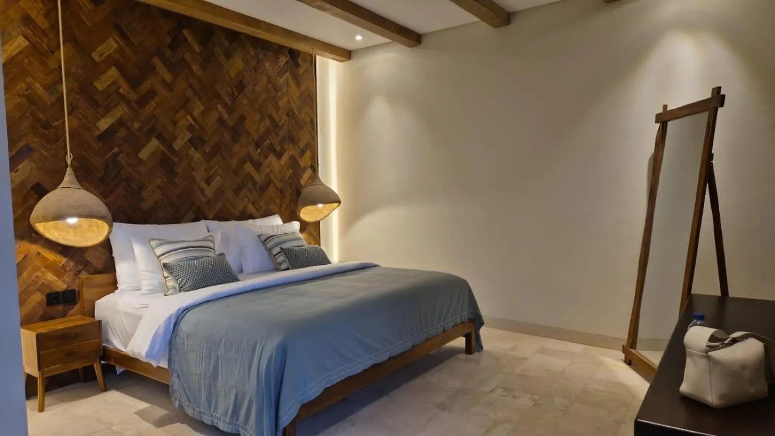 Brand New Spacious 4Br Villa Kuta