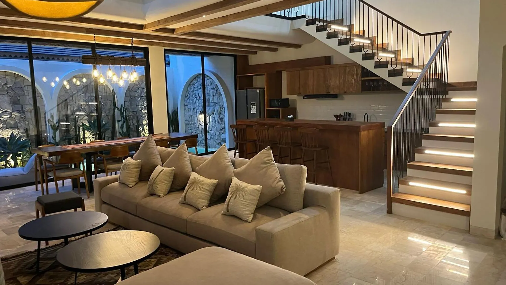Brand New Spacious 4Br Villa Kuta